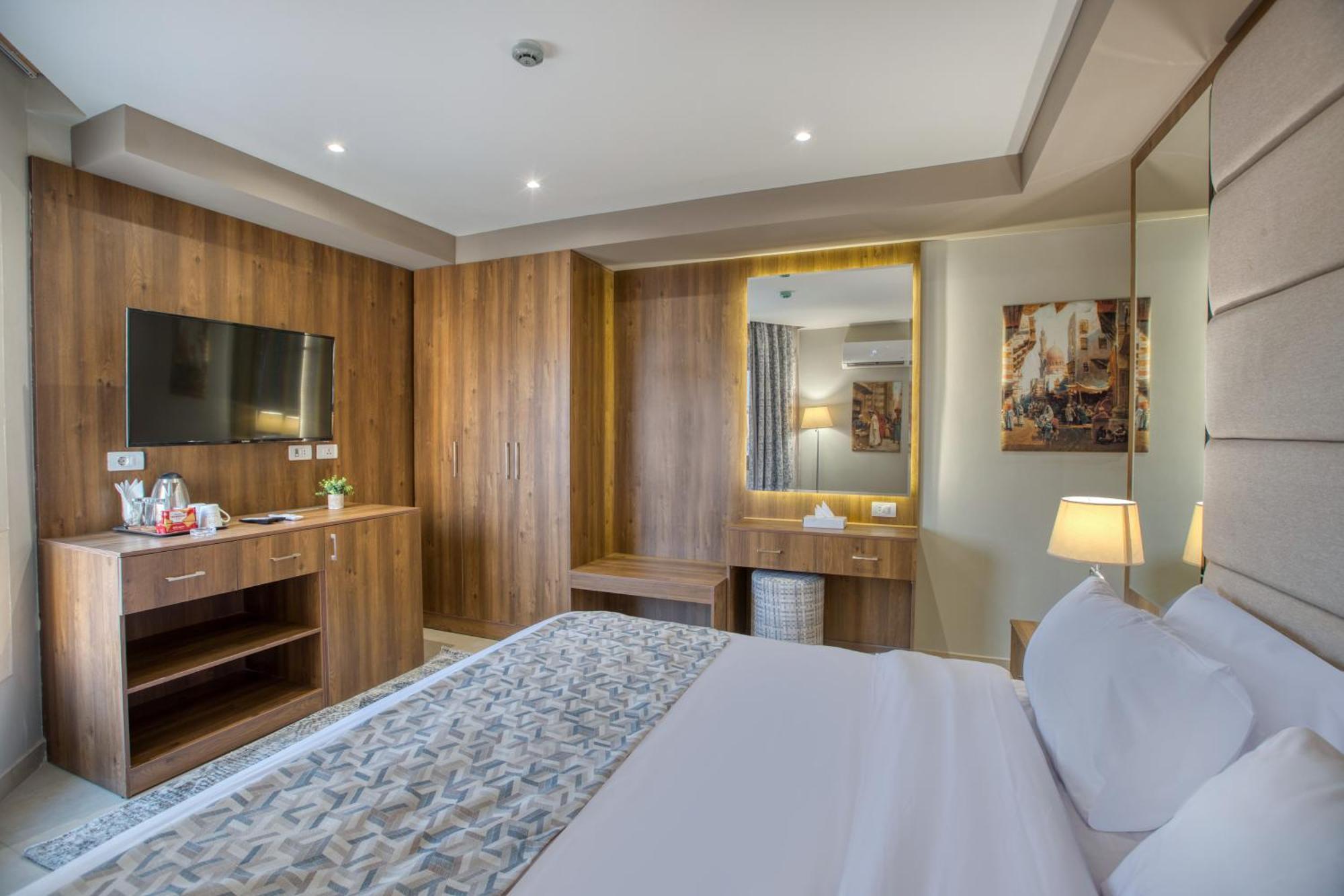 Nozol Pyramids Hotel And Spa Kafrat al Jabal Exterior photo