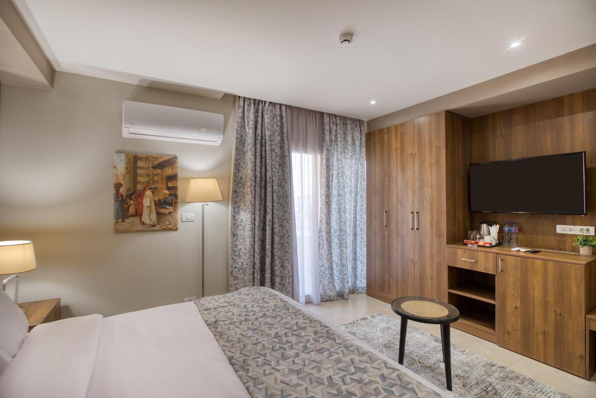 Nozol Pyramids Hotel And Spa Kafrat al Jabal Exterior photo