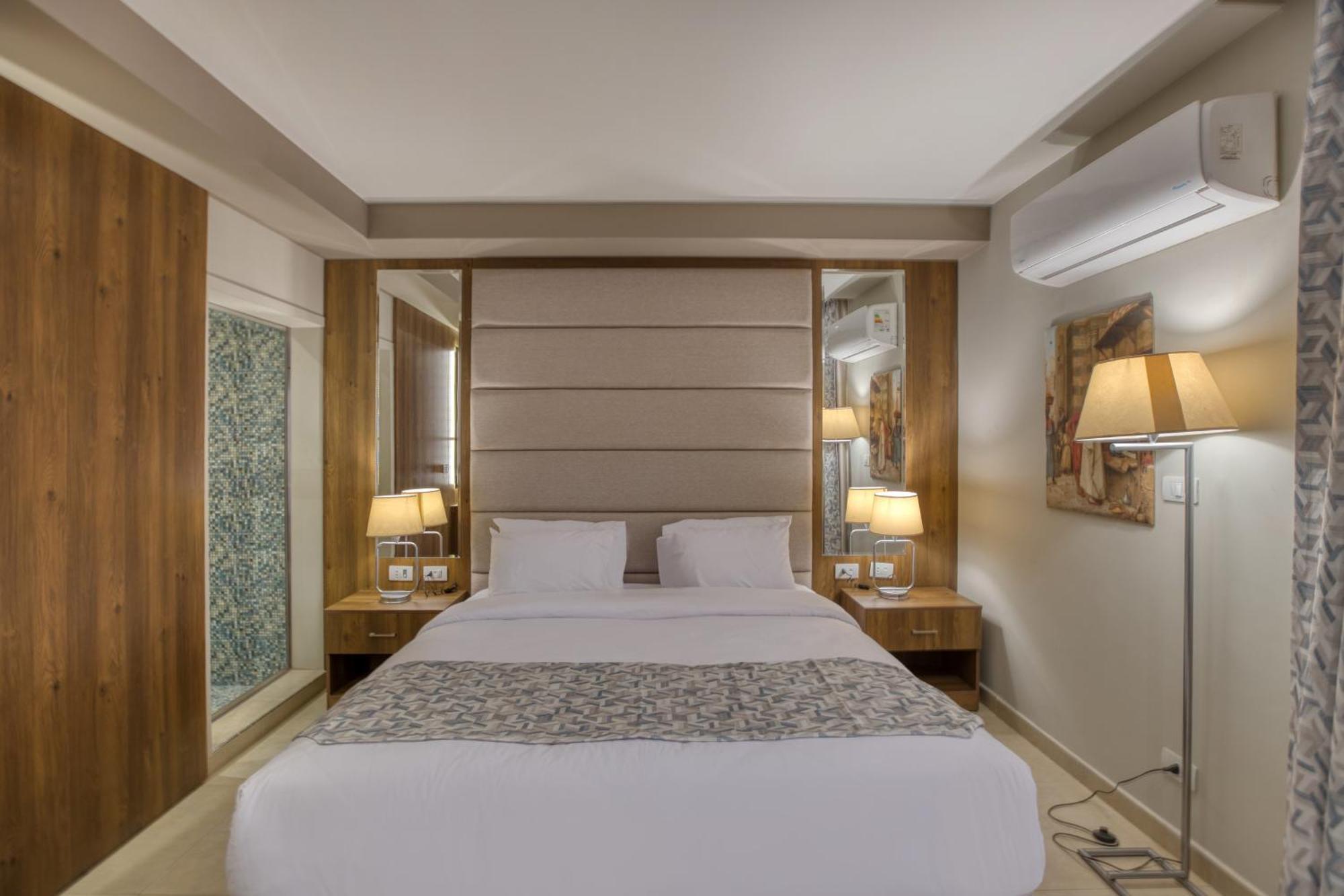 Nozol Pyramids Hotel And Spa Kafrat al Jabal Exterior photo